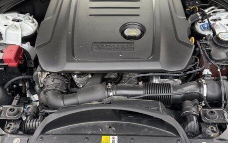 Jaguar F-Pace, 2019 год, 3 800 000 рублей, 38 фотография