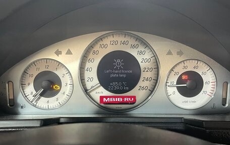 Mercedes-Benz E-Класс, 2003 год, 13 фотография