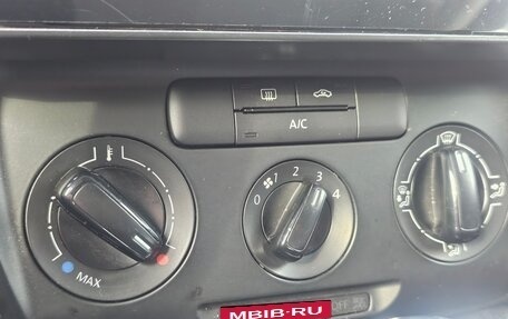 Volkswagen Jetta VI, 2013 год, 899 000 рублей, 19 фотография