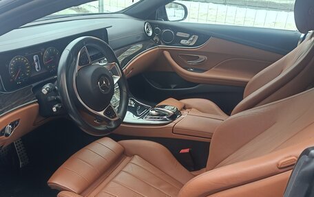 Mercedes-Benz E-Класс, 2018 год, 3 800 000 рублей, 7 фотография