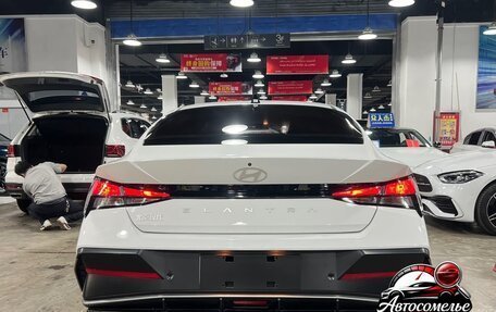 Hyundai Elantra, 2025 год, 1 990 000 рублей, 4 фотография