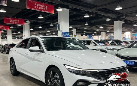 Hyundai Elantra, 2025 год, 1 990 000 рублей, 2 фотография