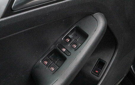 Volkswagen Jetta VI, 2011 год, 730 000 рублей, 13 фотография