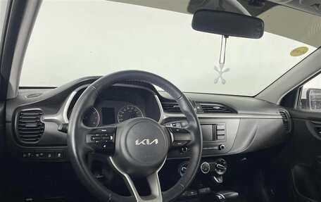 KIA Rio IV, 2021 год, 1 749 000 рублей, 14 фотография