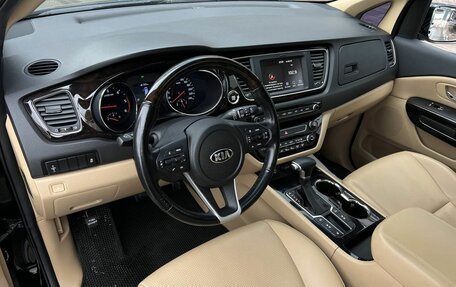 KIA Carnival III, 2019 год, 3 240 000 рублей, 7 фотография