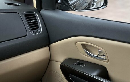 KIA Carnival III, 2019 год, 3 240 000 рублей, 28 фотография