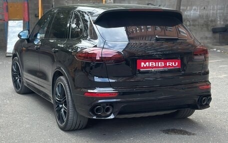 Porsche Cayenne III, 2016 год, 4 850 000 рублей, 2 фотография