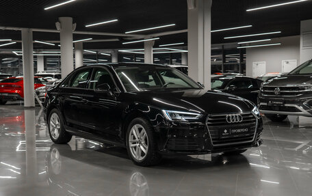 Audi A4, 2018 год, 3 160 000 рублей, 2 фотография