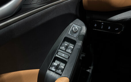 Haval Jolion, 2023 год, 1 990 000 рублей, 12 фотография