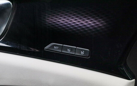 KIA Carnival, 2021 год, 4 400 000 рублей, 22 фотография