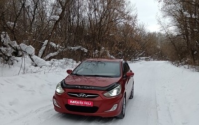 Hyundai Solaris II рестайлинг, 2012 год, 740 000 рублей, 1 фотография