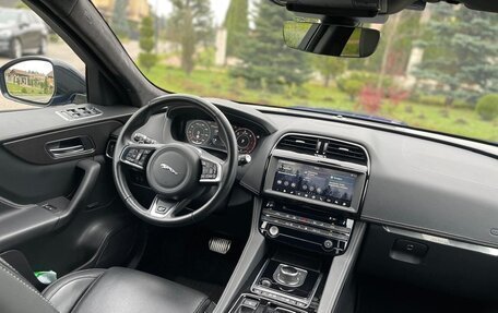 Jaguar F-Pace, 2020 год, 4 900 000 рублей, 10 фотография