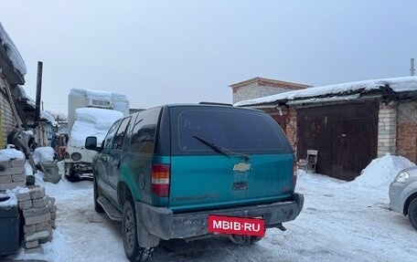 Chevrolet Blazer II рестайлинг, 1997 год, 210 000 рублей, 3 фотография