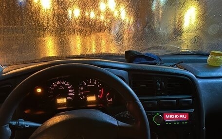 Nissan Primera II рестайлинг, 1998 год, 77 000 рублей, 6 фотография