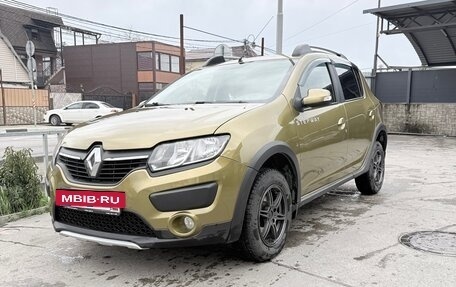 Renault Sandero II рестайлинг, 2015 год, 950 000 рублей, 3 фотография