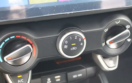 KIA Rio IV, 2017 год, 1 335 000 рублей, 18 фотография