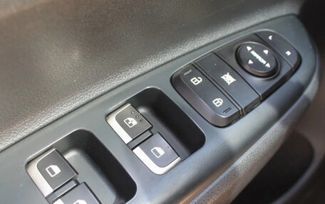 KIA Rio IV, 2017 год, 1 335 000 рублей, 20 фотография