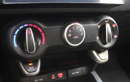 KIA Rio IV, 2017 год, 1 335 000 рублей, 29 фотография