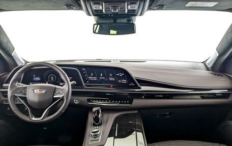 Cadillac Escalade V, 2023 год, 17 900 000 рублей, 10 фотография