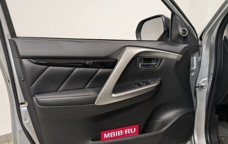 Mitsubishi Pajero Sport III рестайлинг, 2019 год, 3 625 000 рублей, 19 фотография