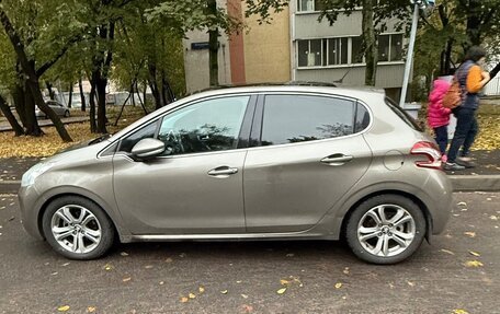 Peugeot 208 II, 2013 год, 620 000 рублей, 2 фотография