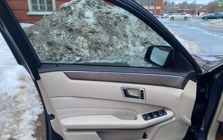 Mercedes-Benz E-Класс, 2013 год, 1 800 000 рублей, 7 фотография