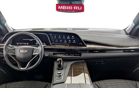 Cadillac Escalade V, 2023 год, 17 700 000 рублей, 10 фотография