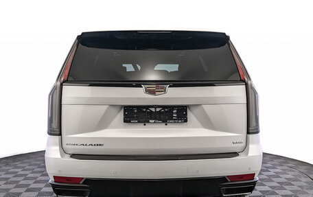 Cadillac Escalade V, 2024 год, 18 132 000 рублей, 6 фотография