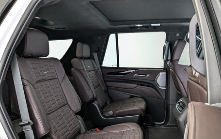 Cadillac Escalade V, 2024 год, 18 132 000 рублей, 12 фотография