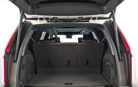 Cadillac Escalade V, 2024 год, 18 132 000 рублей, 8 фотография