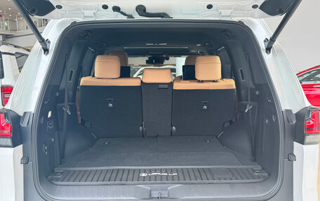 Lexus LX, 2024 год, 20 650 000 рублей, 8 фотография