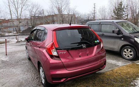 Honda Fit III, 2019 год, 1 500 000 рублей, 5 фотография