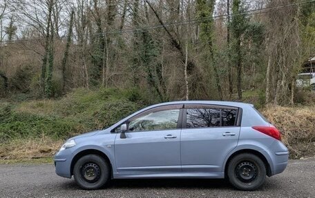 Nissan Tiida, 2011 год, 810 000 рублей, 3 фотография