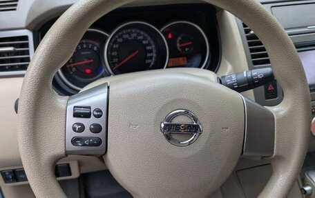 Nissan Tiida, 2011 год, 810 000 рублей, 10 фотография