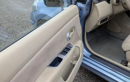 Nissan Tiida, 2011 год, 810 000 рублей, 18 фотография