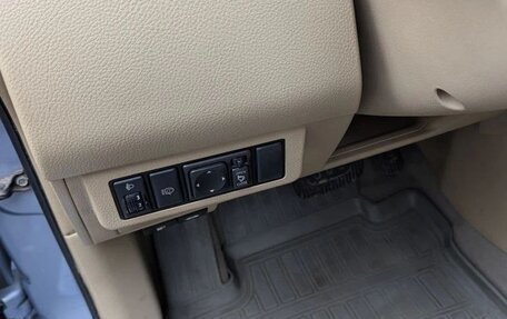 Nissan Tiida, 2011 год, 810 000 рублей, 17 фотография