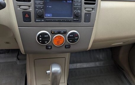 Nissan Tiida, 2011 год, 810 000 рублей, 11 фотография