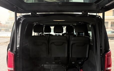 Mercedes-Benz V-Класс, 2022 год, 7 500 000 рублей, 11 фотография