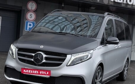 Mercedes-Benz V-Класс, 2022 год, 7 500 000 рублей, 4 фотография