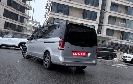 Mercedes-Benz V-Класс, 2022 год, 7 500 000 рублей, 12 фотография