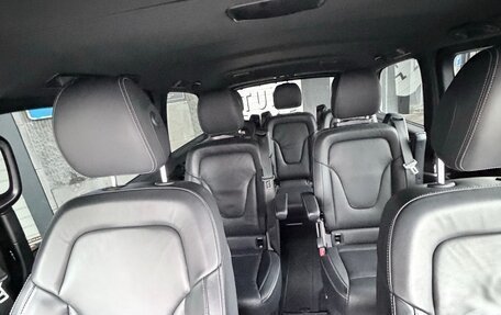 Mercedes-Benz V-Класс, 2022 год, 7 500 000 рублей, 20 фотография