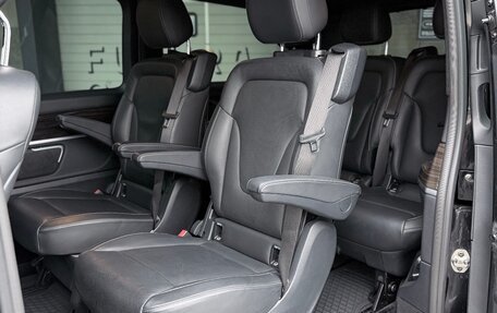 Mercedes-Benz V-Класс, 2022 год, 7 500 000 рублей, 18 фотография