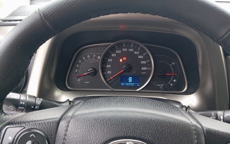 Toyota RAV4, 2013 год, 1 890 000 рублей, 8 фотография