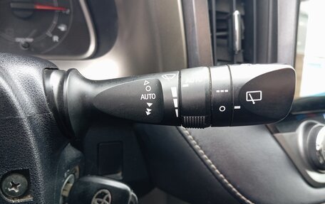 Toyota RAV4, 2013 год, 1 890 000 рублей, 12 фотография