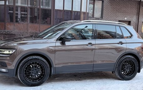 Volkswagen Tiguan II, 2019 год, 2 550 000 рублей, 5 фотография