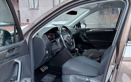 Volkswagen Tiguan II, 2019 год, 2 550 000 рублей, 13 фотография