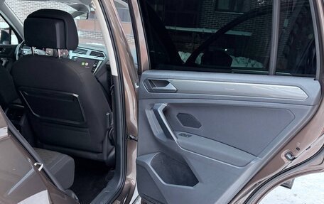 Volkswagen Tiguan II, 2019 год, 2 550 000 рублей, 18 фотография