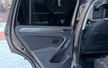 Volkswagen Tiguan II, 2019 год, 2 550 000 рублей, 12 фотография