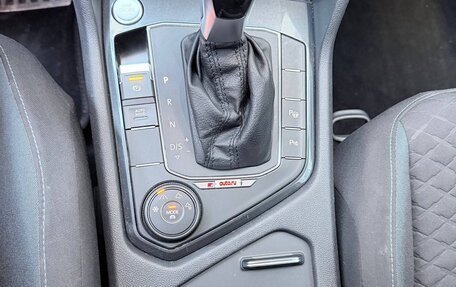 Volkswagen Tiguan II, 2019 год, 2 550 000 рублей, 19 фотография