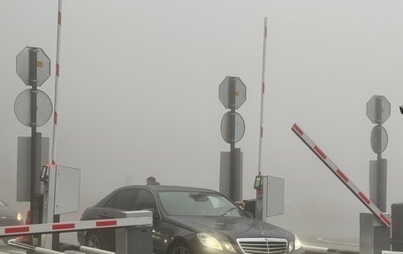 Mercedes-Benz E-Класс, 2010 год, 1 450 000 рублей, 15 фотография